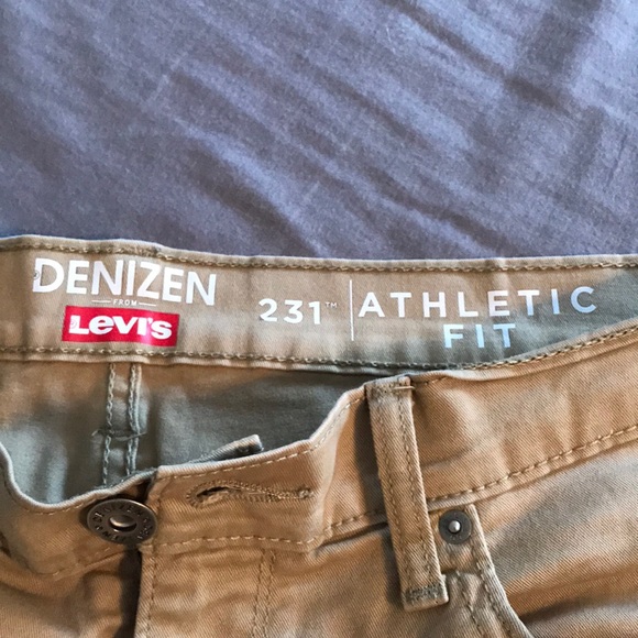 Levi khaki pants - Picture 3 of 4